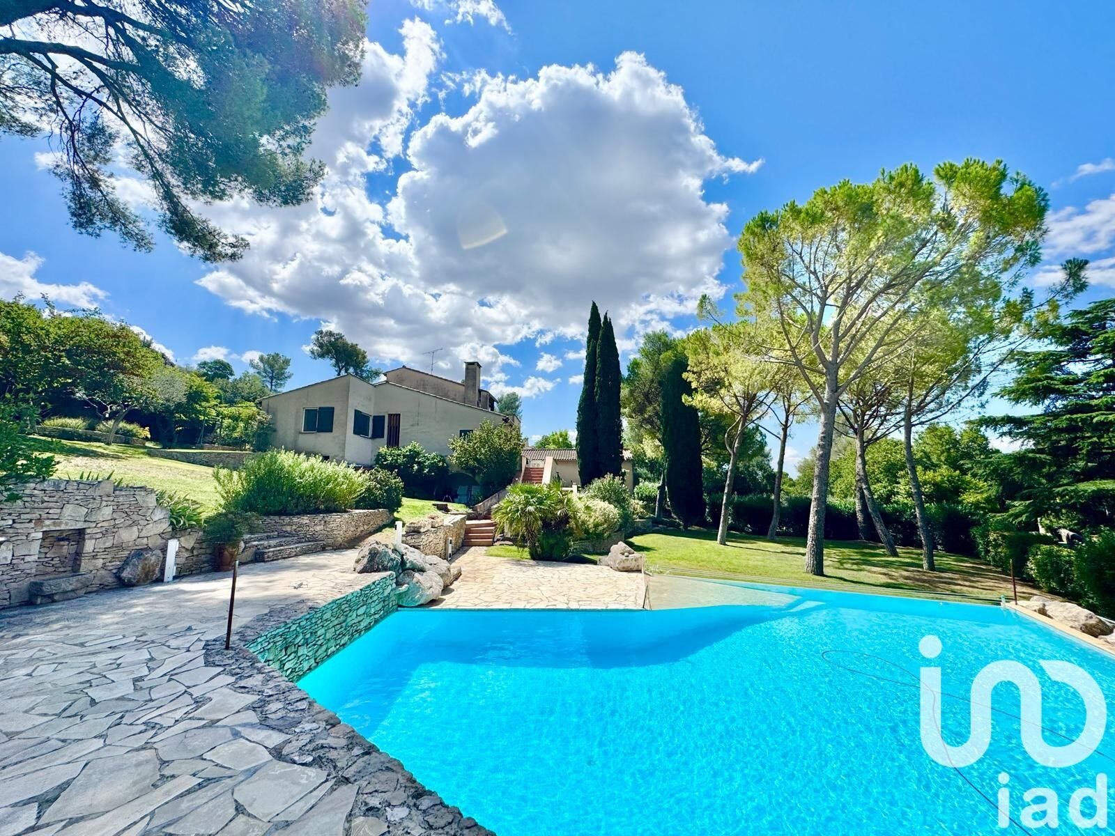 Maison à vendre, 261m², Nîmes