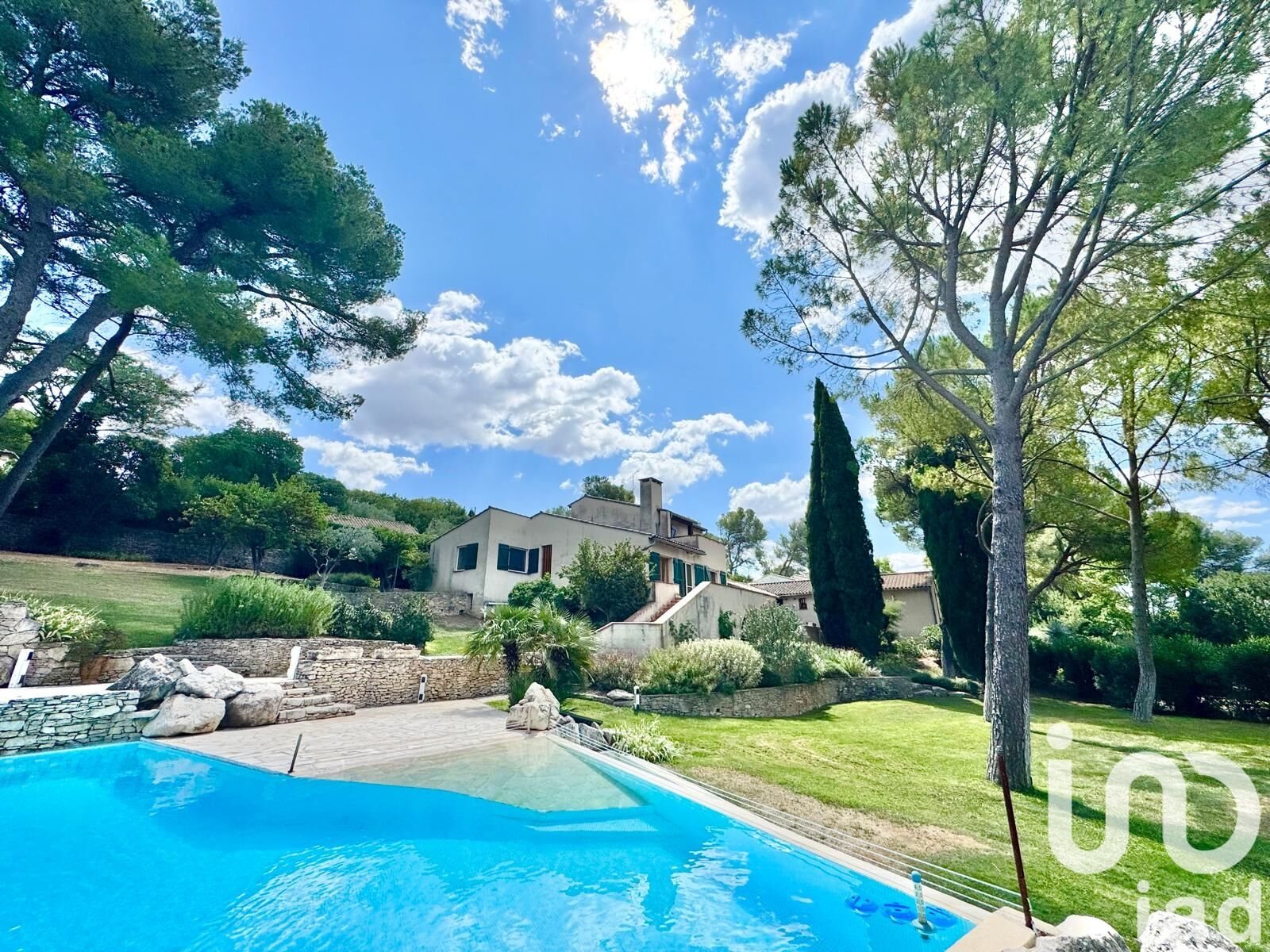 Maison à vendre, 261m², Nîmes