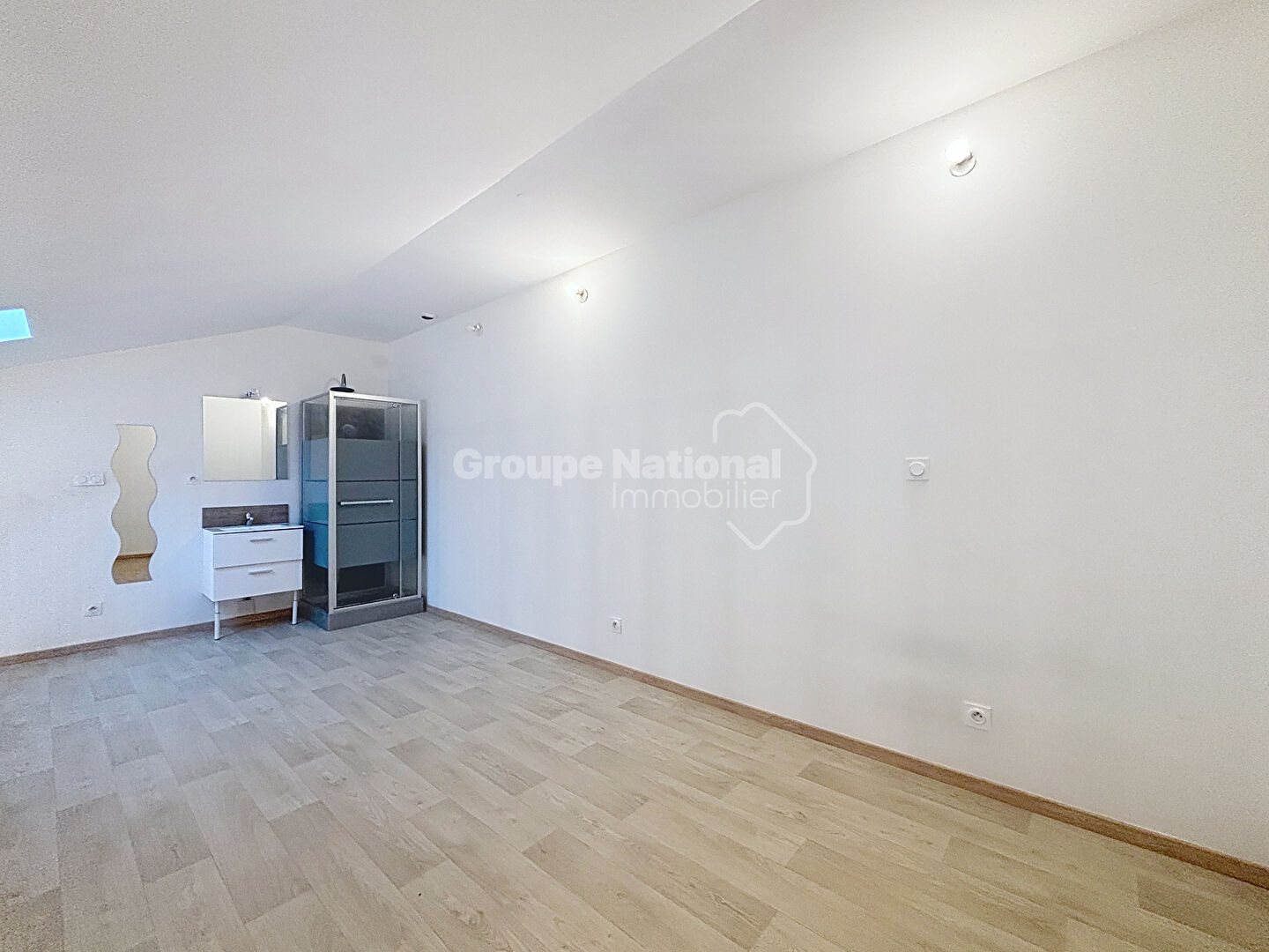 Appartement à louer, 41m², Noves