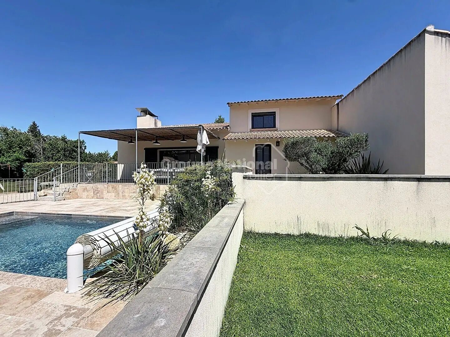 Maison à vendre, 154m², Mollégès