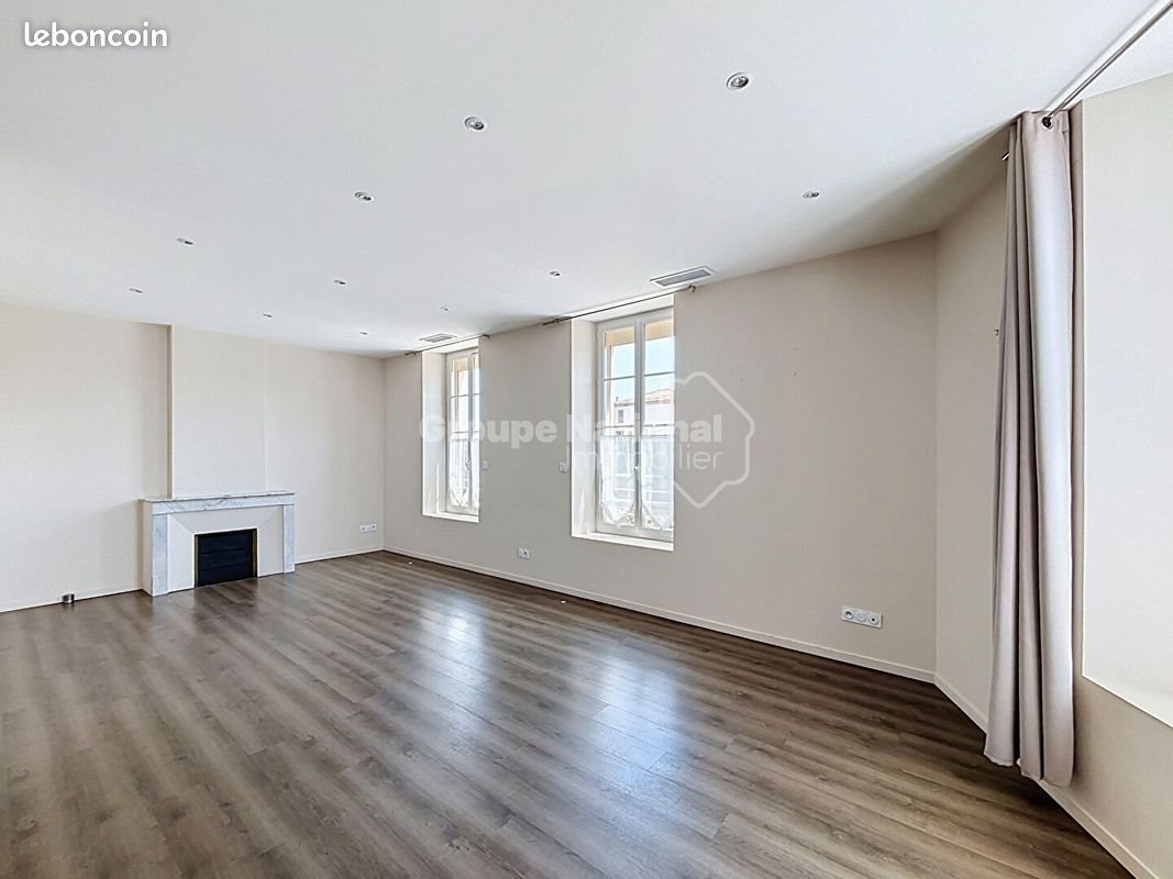 Appartement à louer, 82m², Châteaurenard