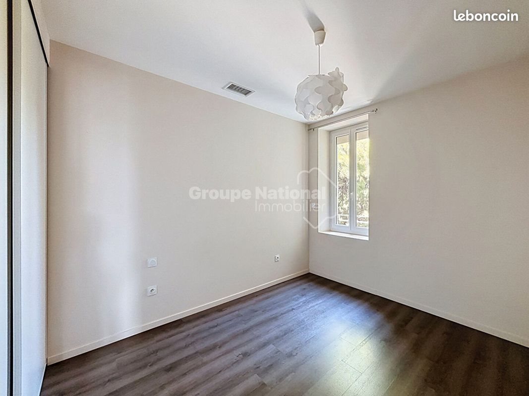 Appartement à louer, 82m², Châteaurenard
