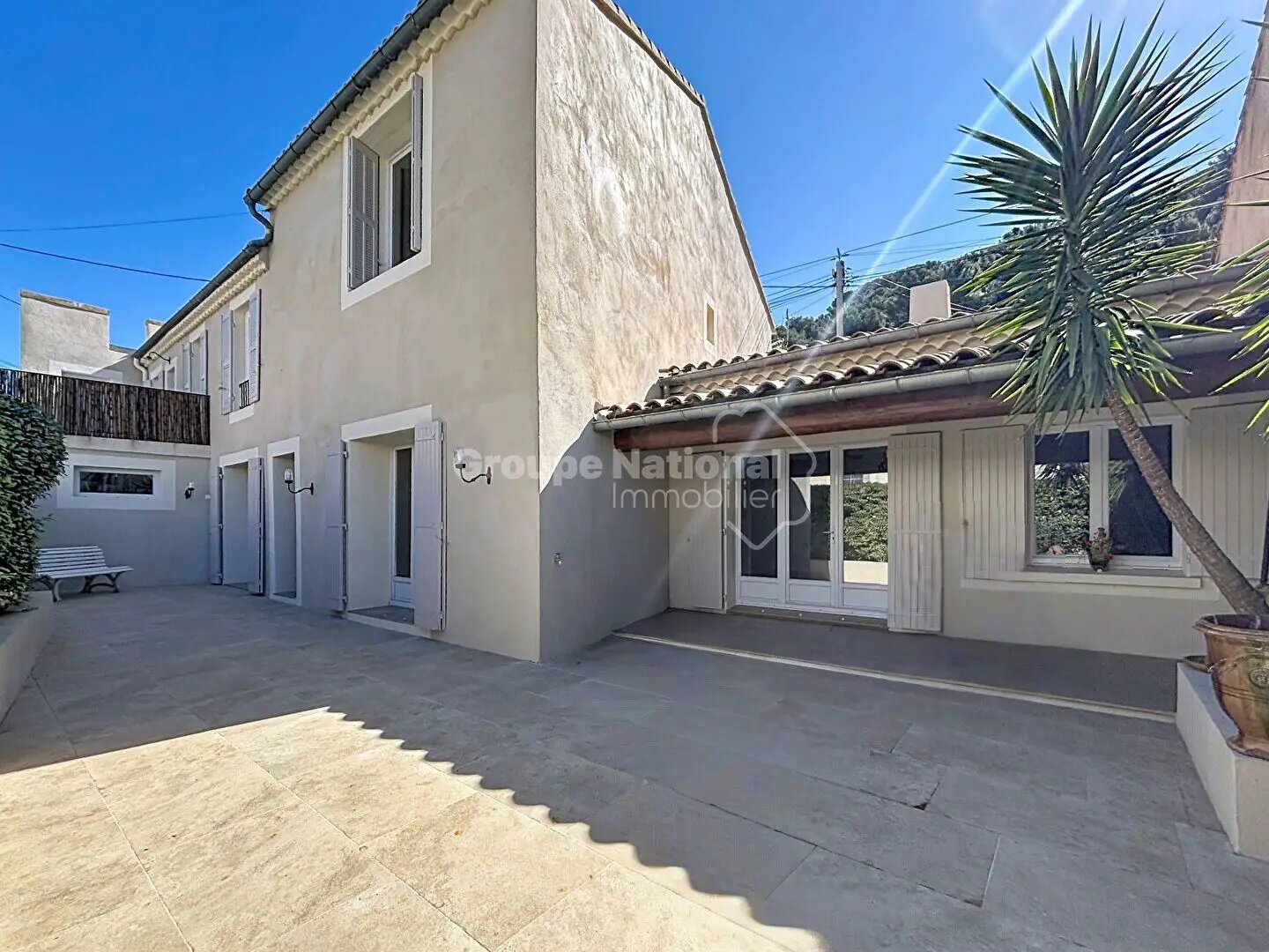 Maison à louer, 206m², Châteaurenard