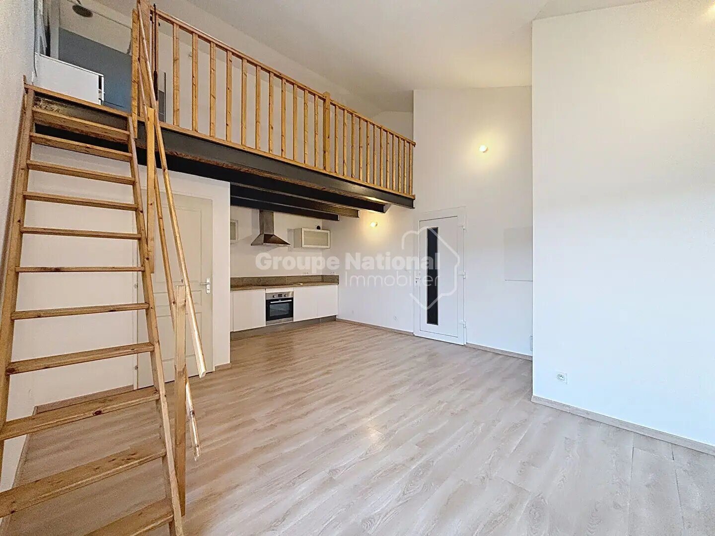 Appartement à louer, 40m², Noves