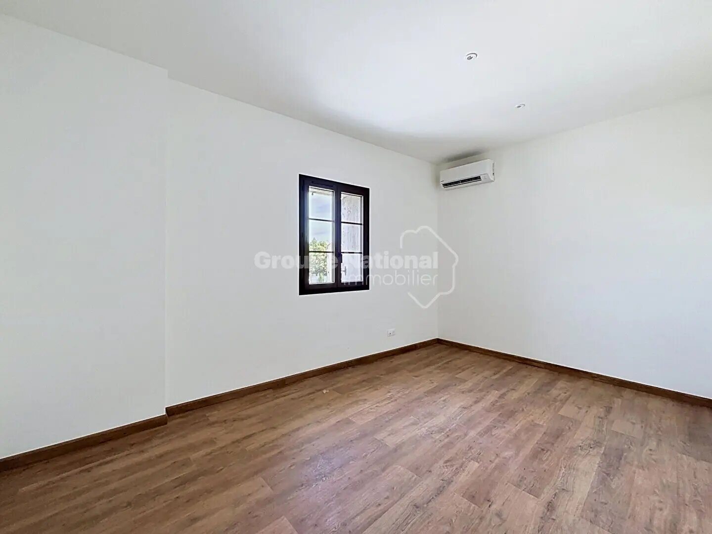 Maison à louer, 112m², Maillane