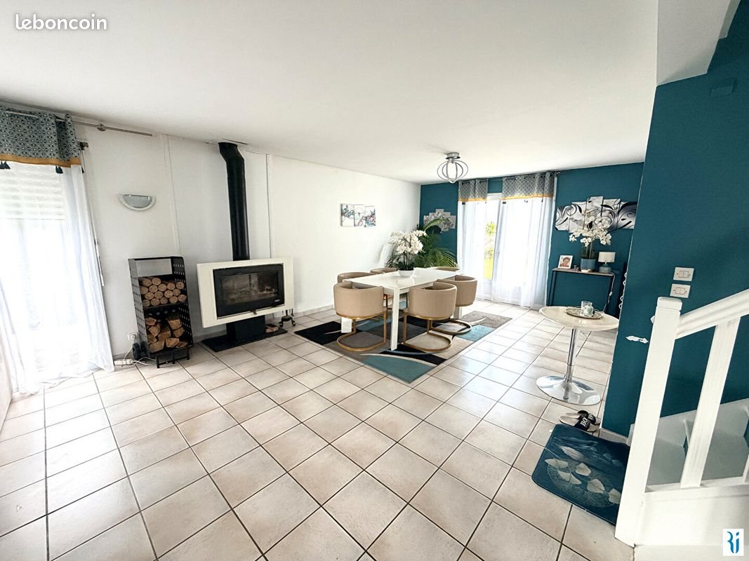 Maison à vendre, 159m², Le Mesnil-Esnard