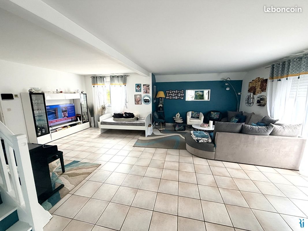 Maison à vendre, 159m², Le Mesnil-Esnard