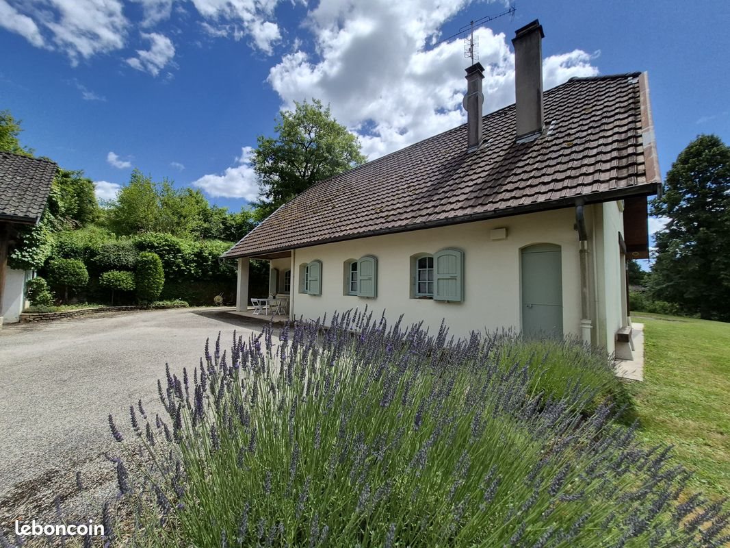Maison à vendre, 243m², Belley