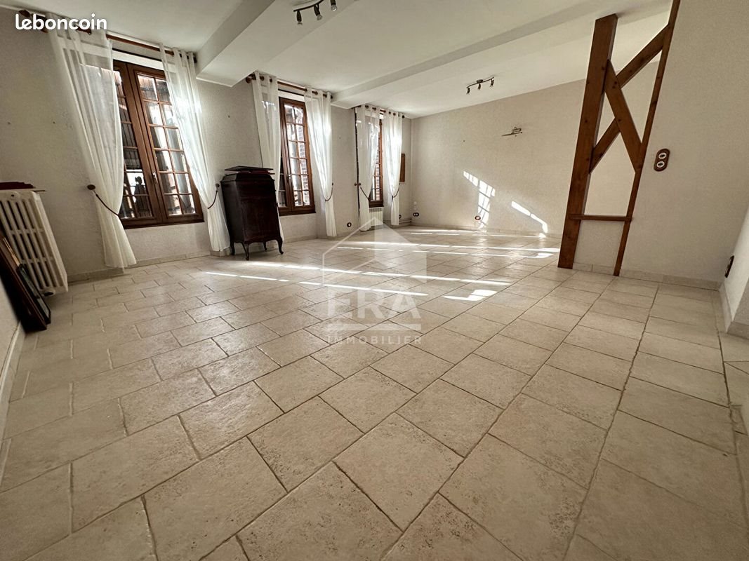 Maison à vendre, 178m², Villeblevin