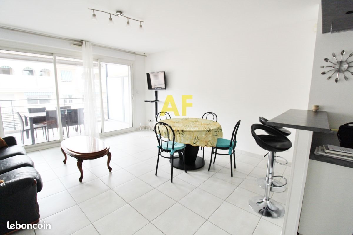 Appartement à louer, 54m², Saint-Raphaël