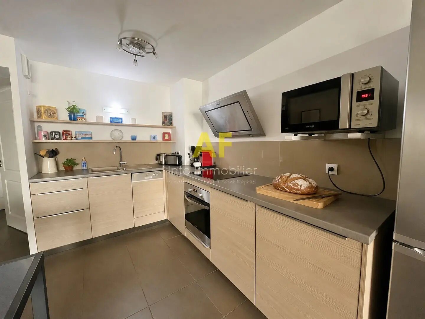 Appartement à vendre, 61m², Saint-Raphaël