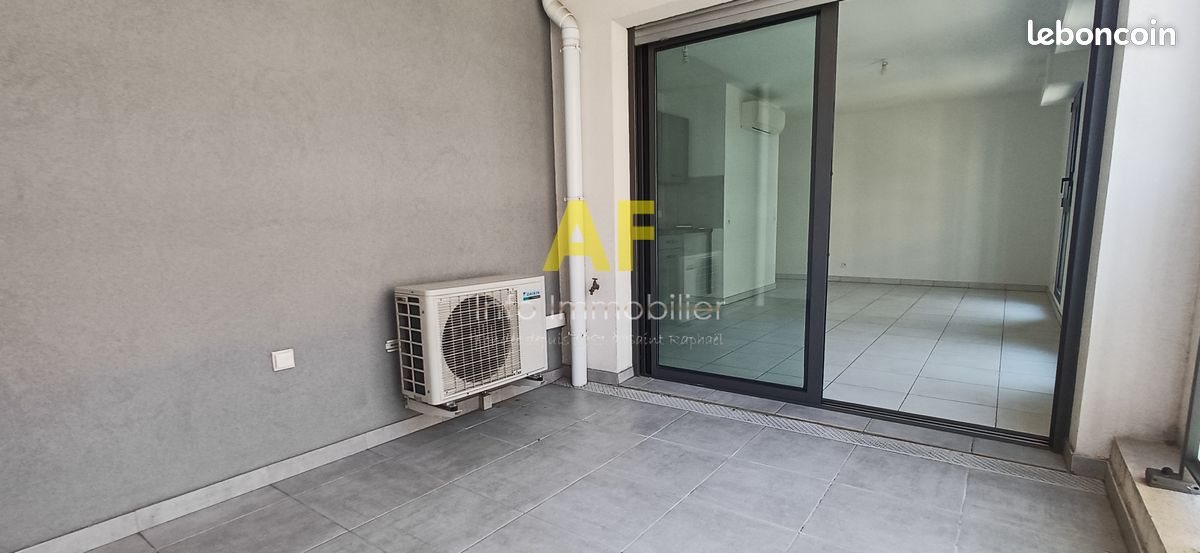 Appartement à louer, 30m², Saint-Raphaël