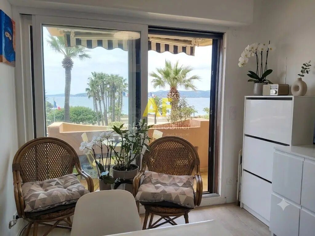 Appartement à vendre, 27m², Saint-Raphaël