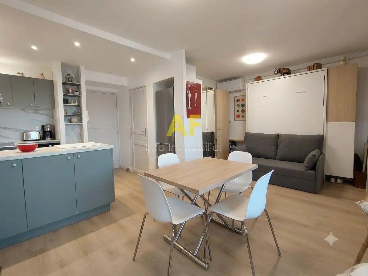 Appartement à vendre, 27m², Saint-Raphaël