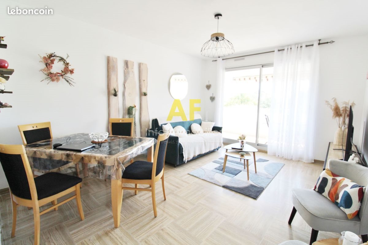 Appartement à louer, 61m², Saint-Raphaël