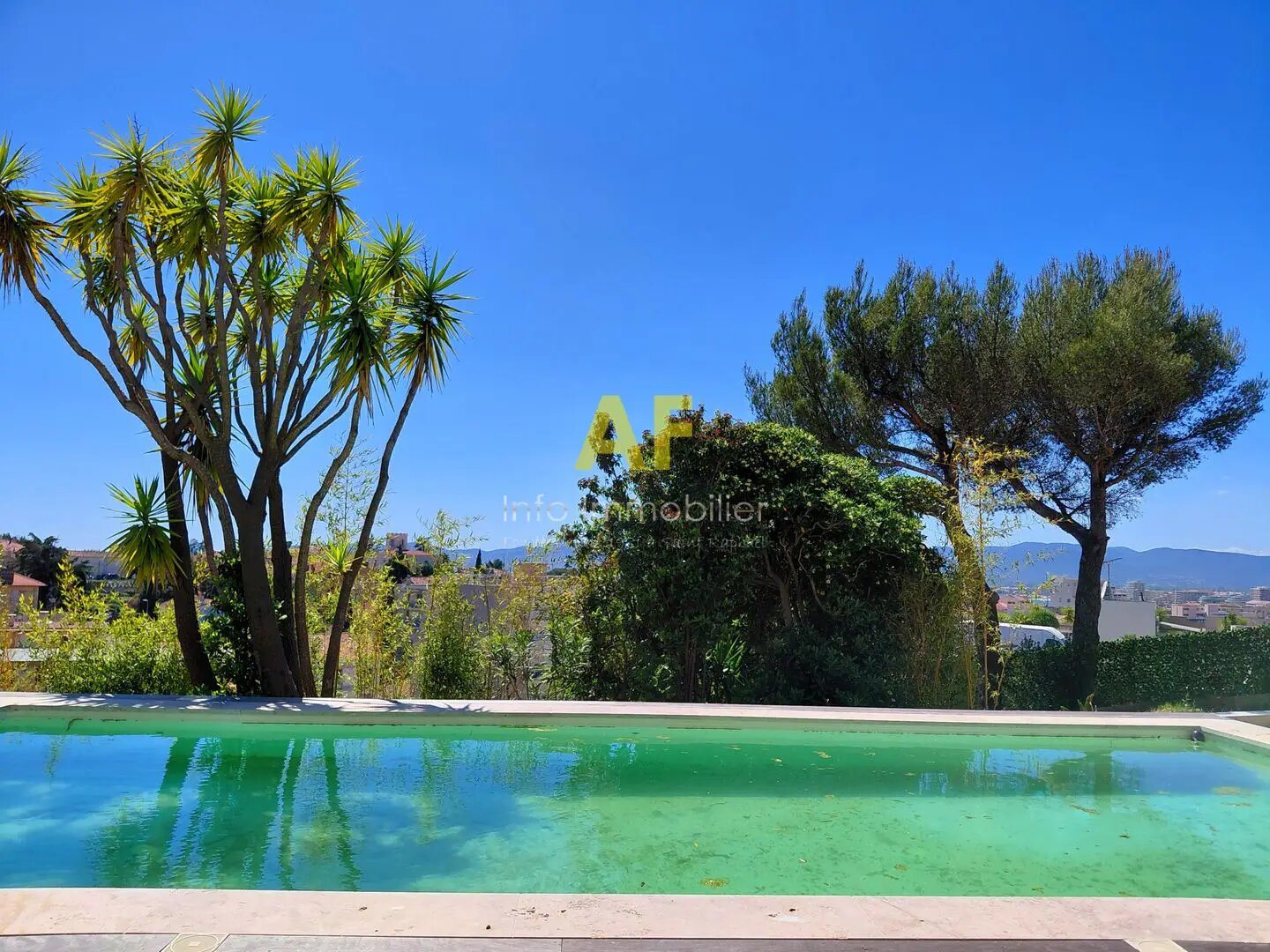 Maison à vendre, 198m², Saint-Raphaël