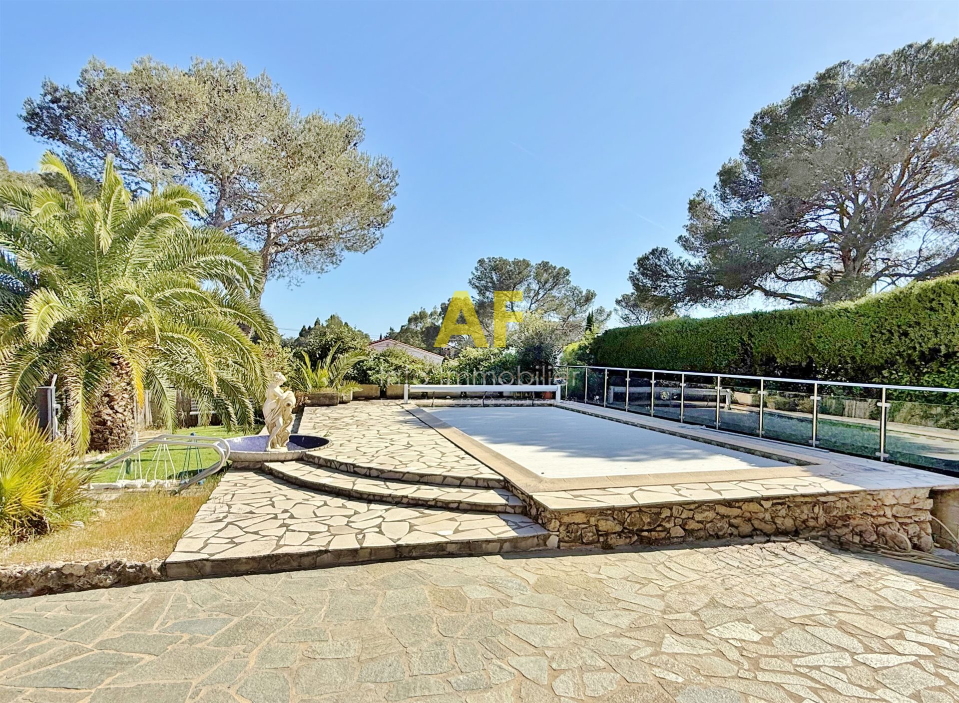 Maison à vendre, 137m², Saint-Raphaël