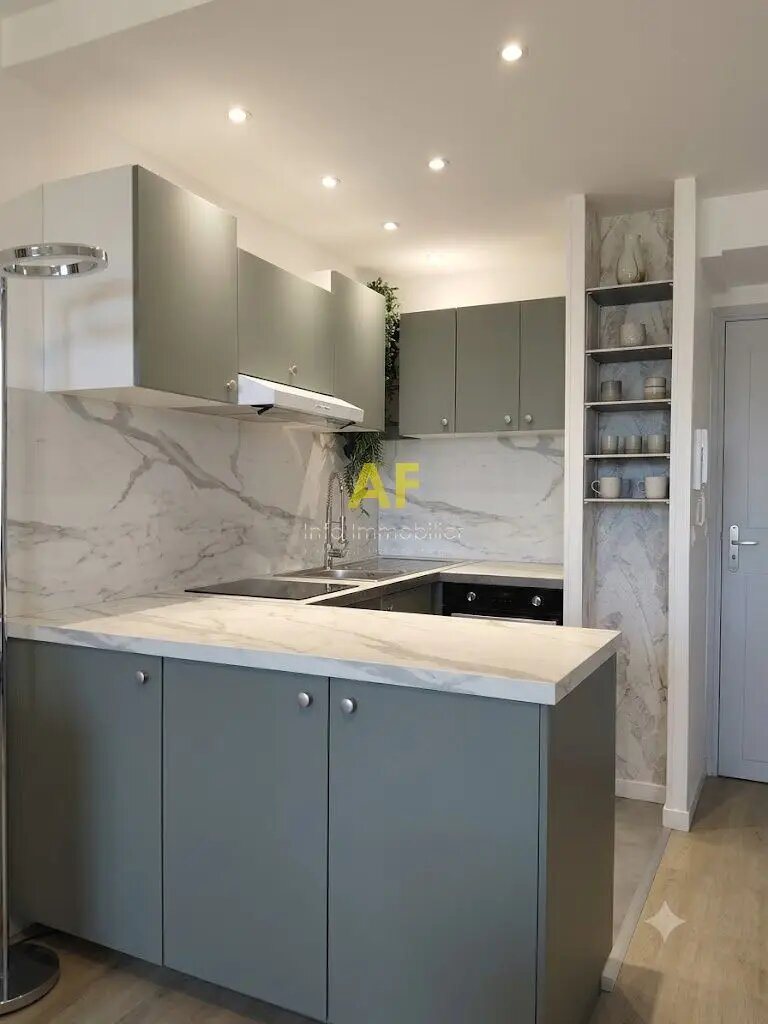 Appartement à vendre, 27m², Saint-Raphaël