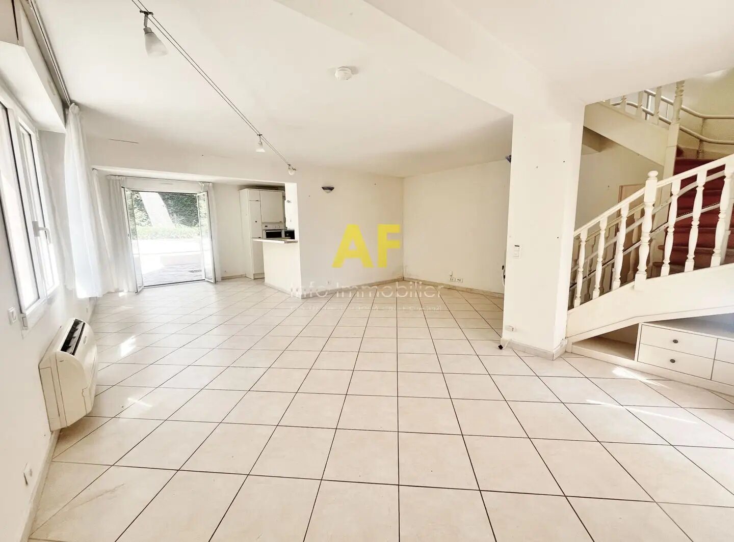 Maison à vendre, 116m², Saint-Raphaël