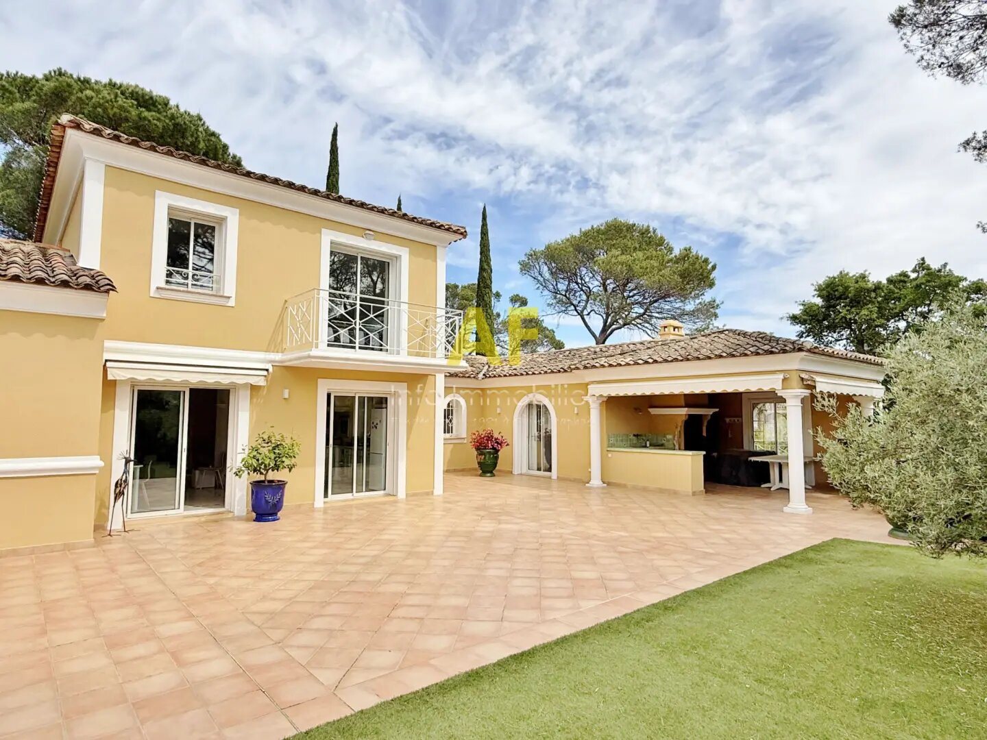 Maison à vendre, 185m², Saint-Raphaël