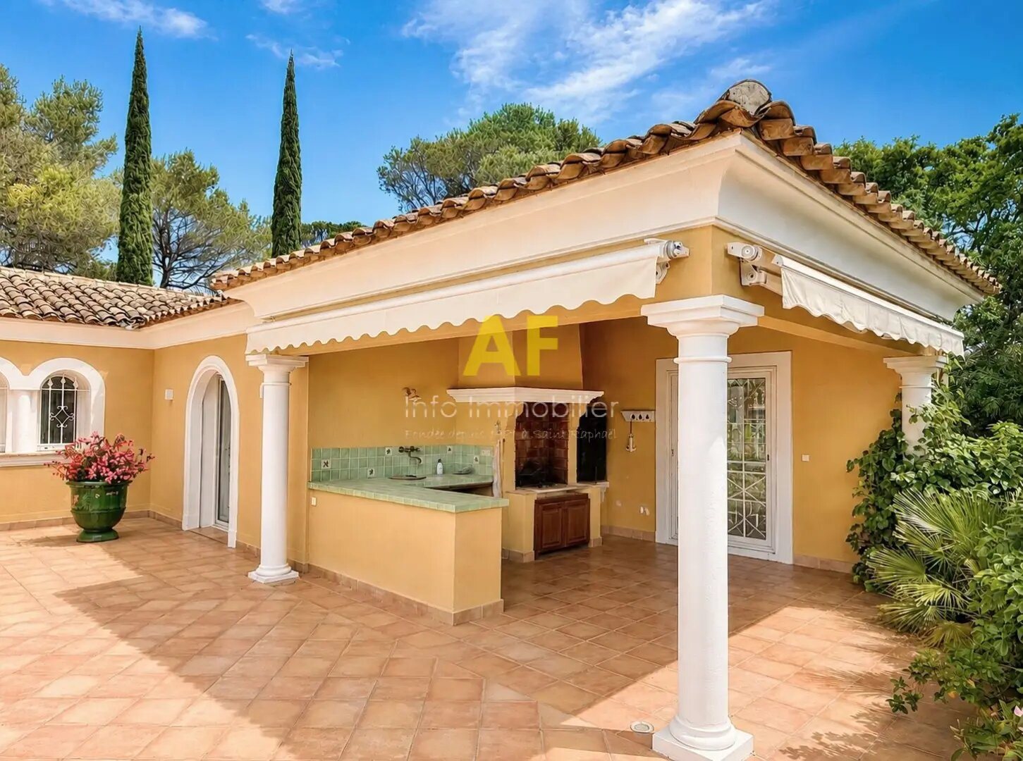 Maison à vendre, 185m², Saint-Raphaël