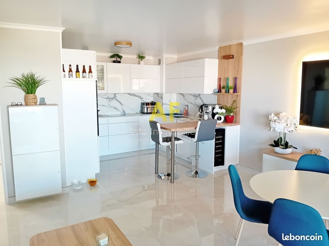 Appartement à vendre, 73m², Saint-Raphaël