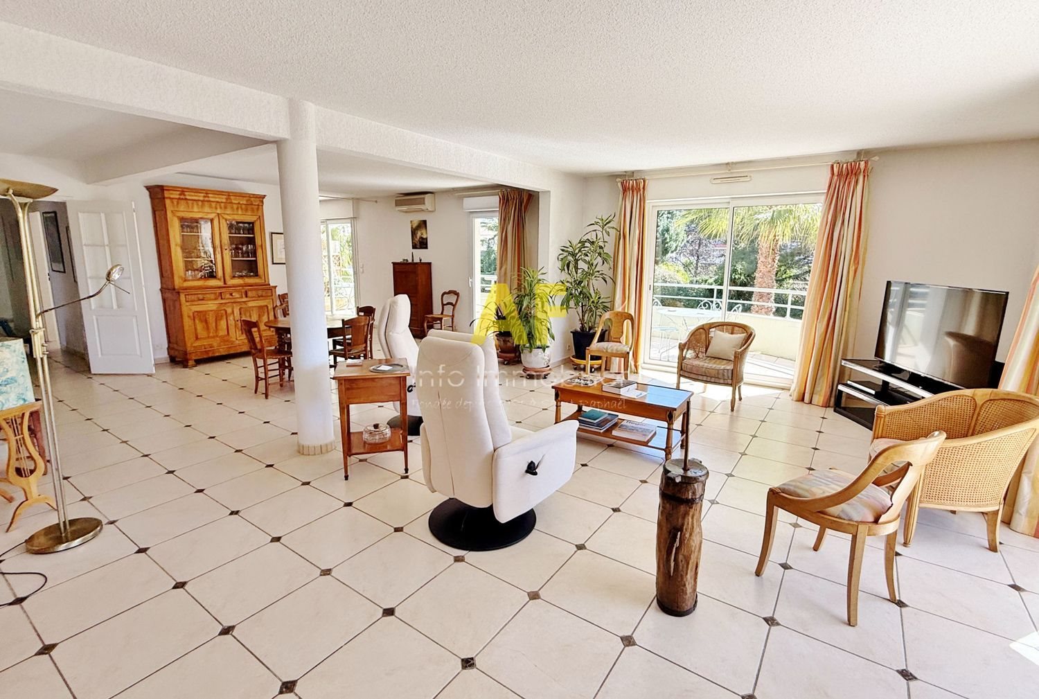 Appartement à vendre, 184m², Saint-Raphaël