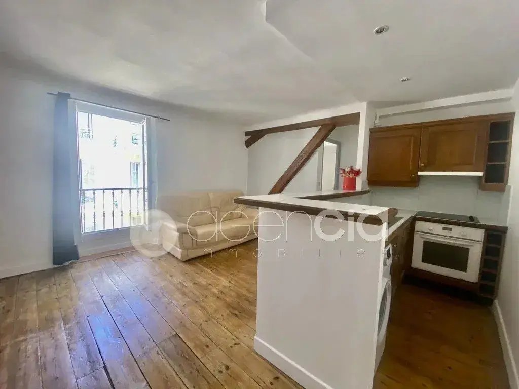 Appartement à louer, 38m², Cannes