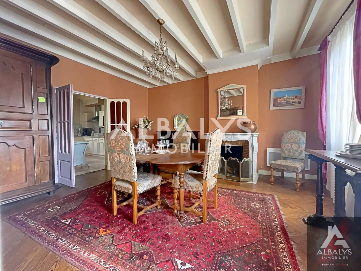 Maison à vendre, 230m², Les Artigues-de-Lussac