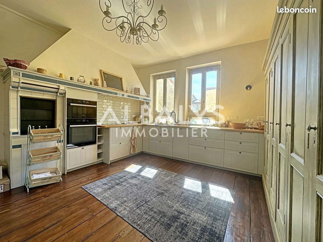 Appartement à louer, 97m², Libourne
