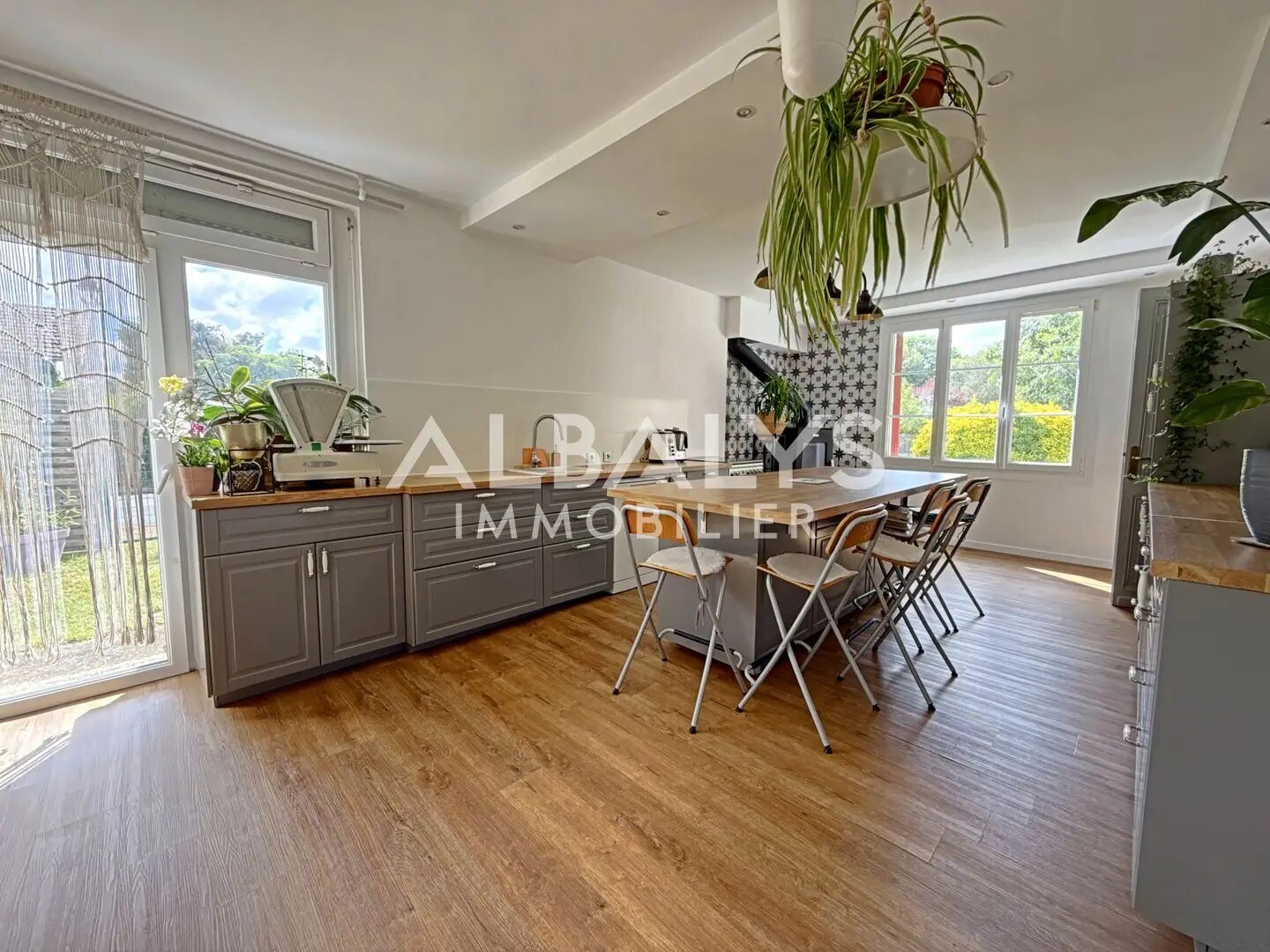 Maison à vendre, 179m², Tizac-de-Lapouyade