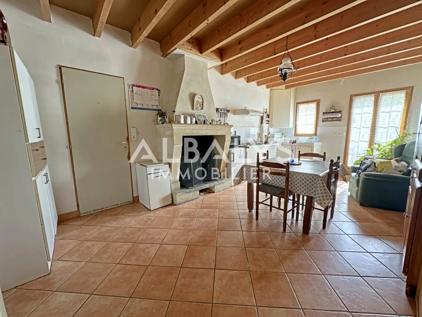 Maison à vendre, 160m², Les Artigues-de-Lussac