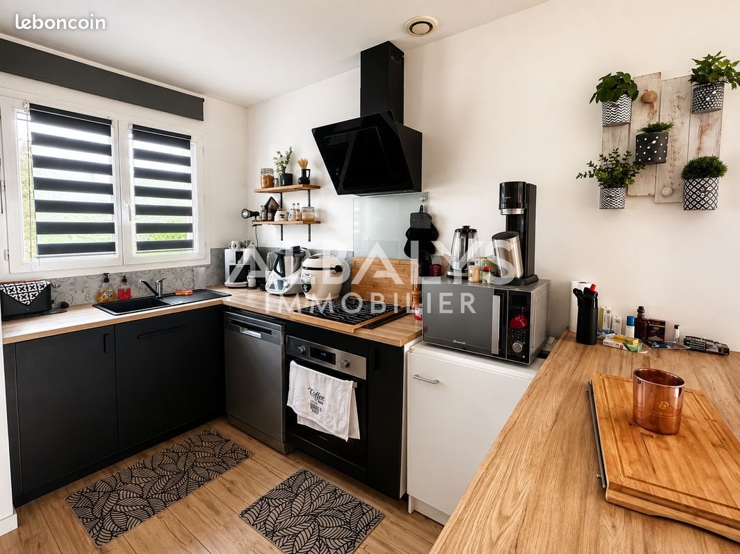 Maison à louer, 63m², Izon