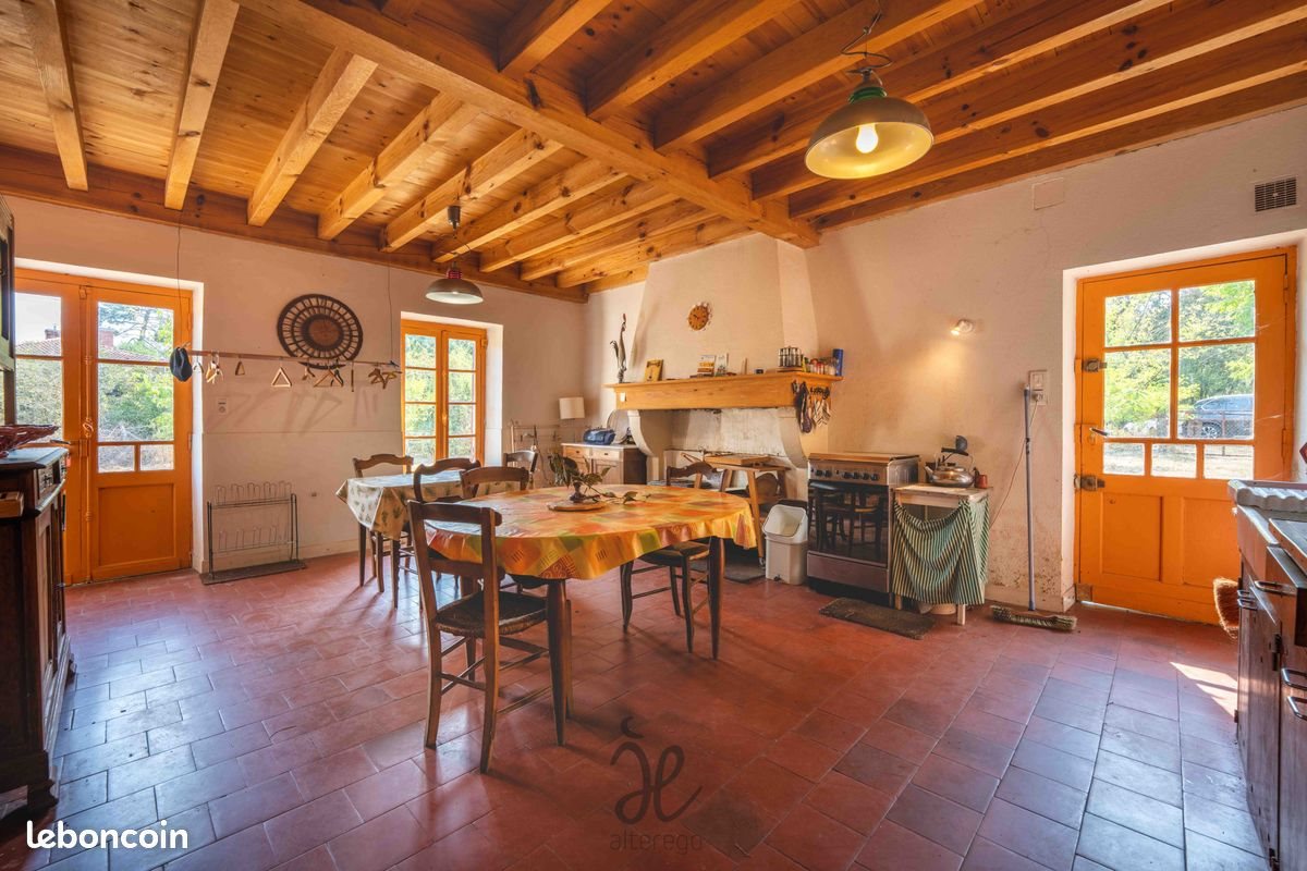 Maison à vendre, 135m², Salles