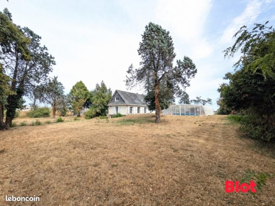 Maison à vendre, 254m², Noyal-sur-Vilaine