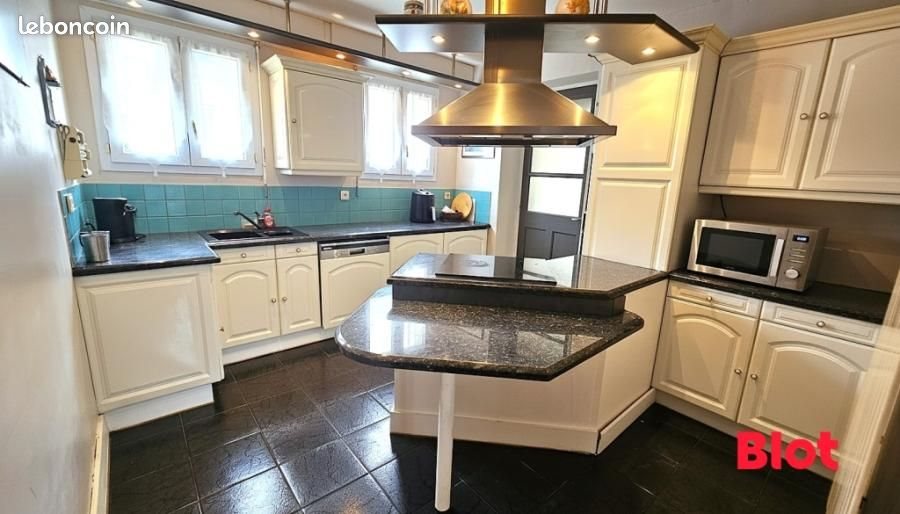 Maison à vendre, 146m², Locmiquélic