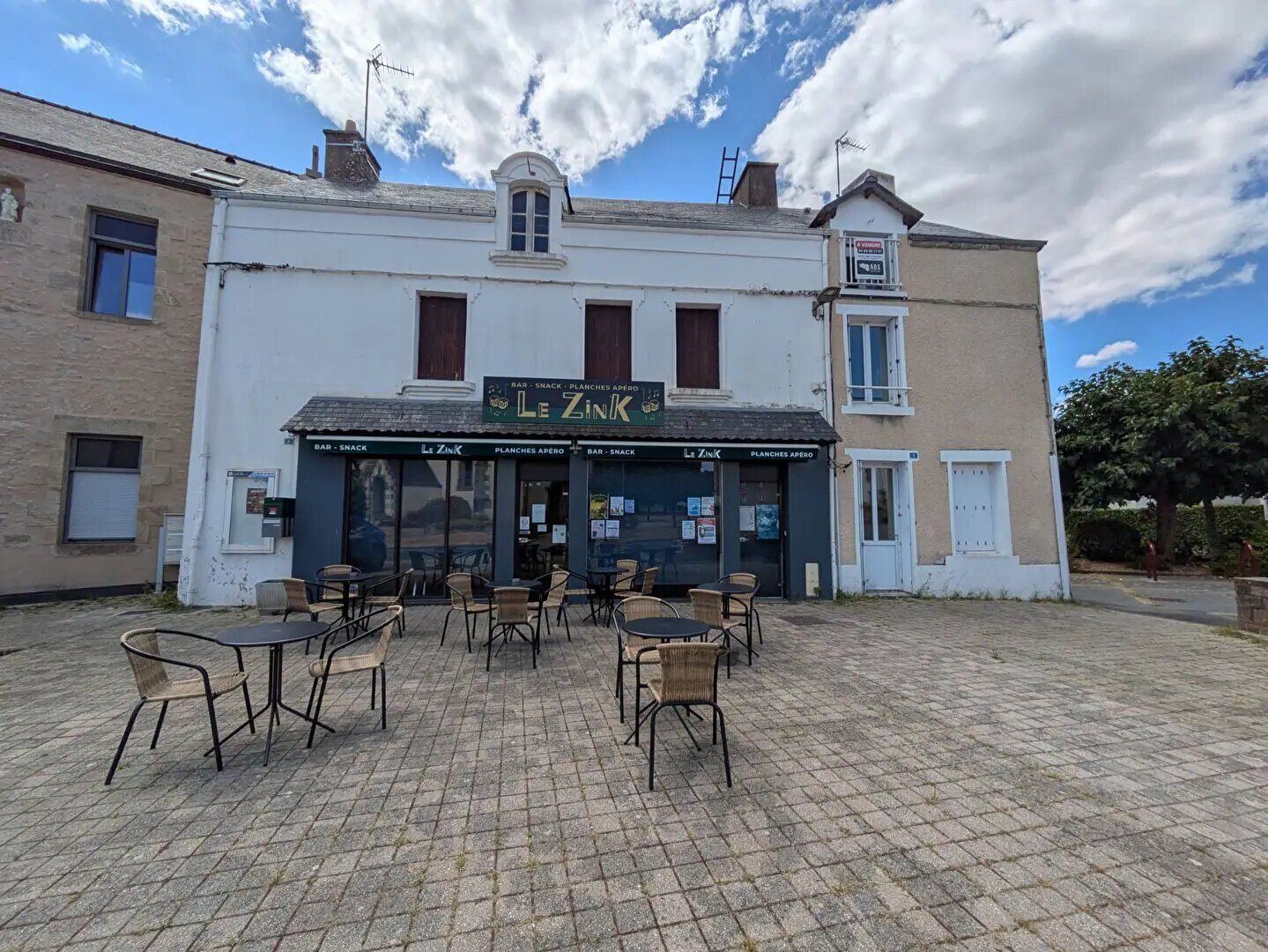 Maison à vendre, 265m², Marzan