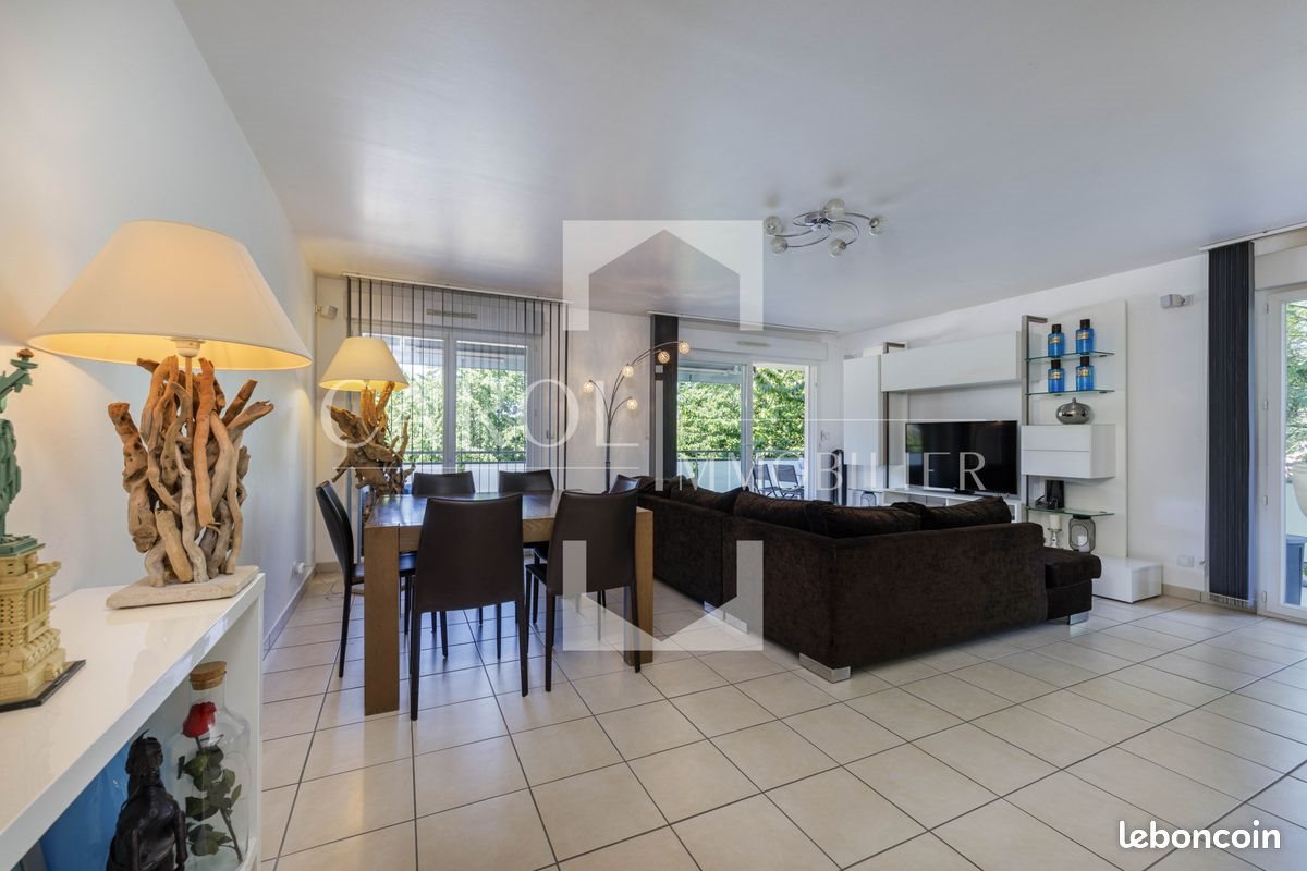 Appartement à vendre, 98m², Annecy