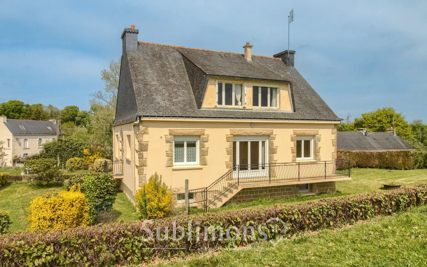 Maison à vendre, 122m², Saint-Caradec-Trégomel