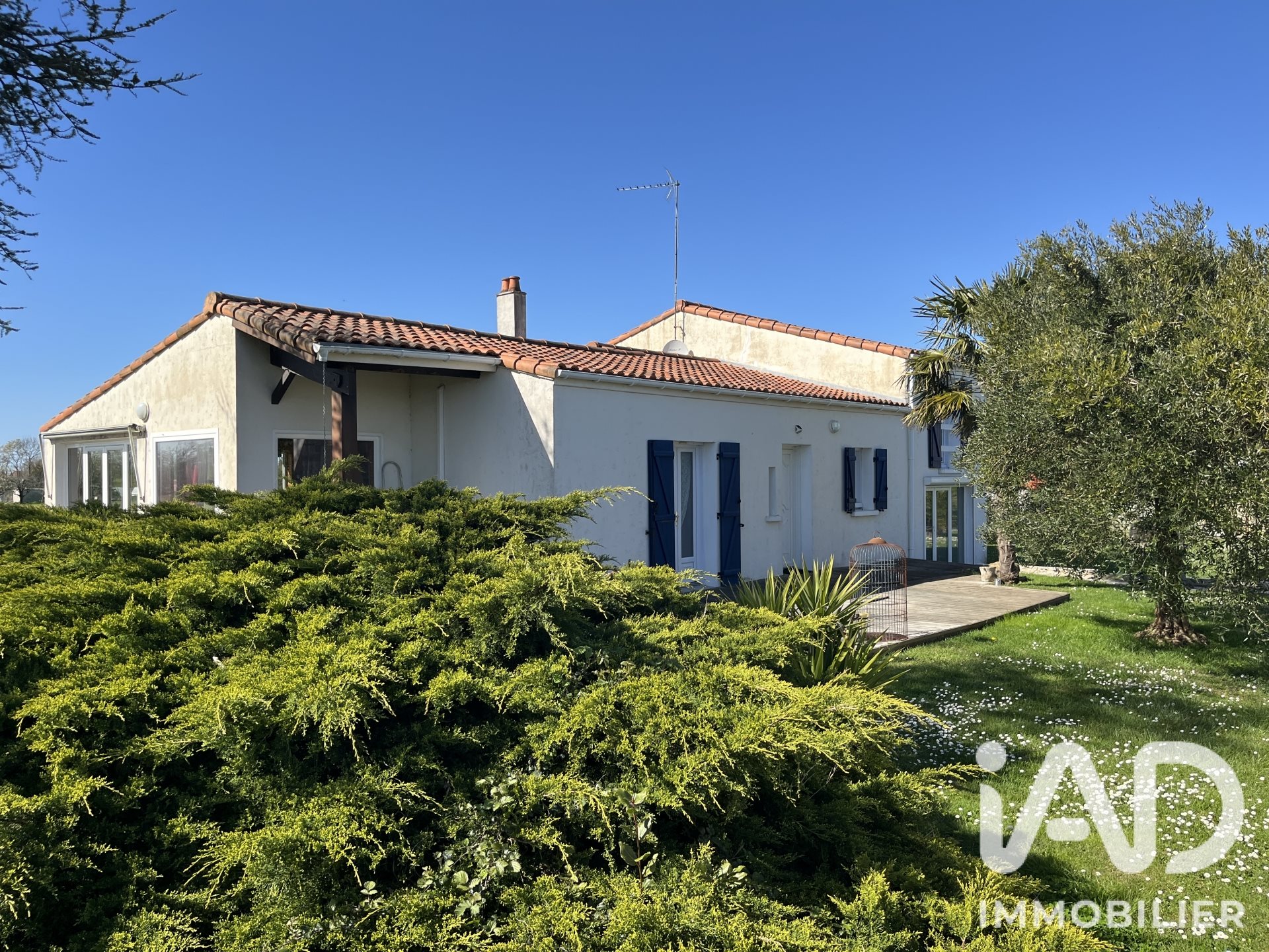 Maison à vendre, 164m², Saint-Romain-de-Benet
