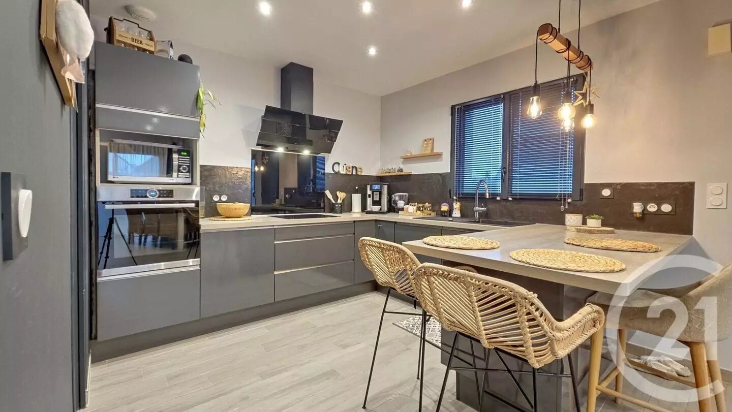 Maison à vendre, 92m², Berric