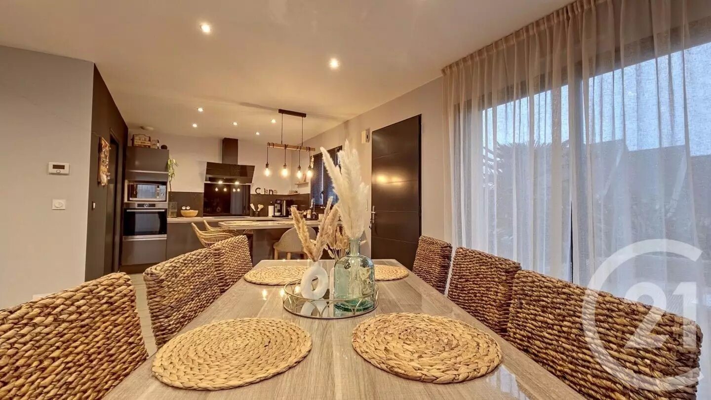 Maison à vendre, 92m², Berric