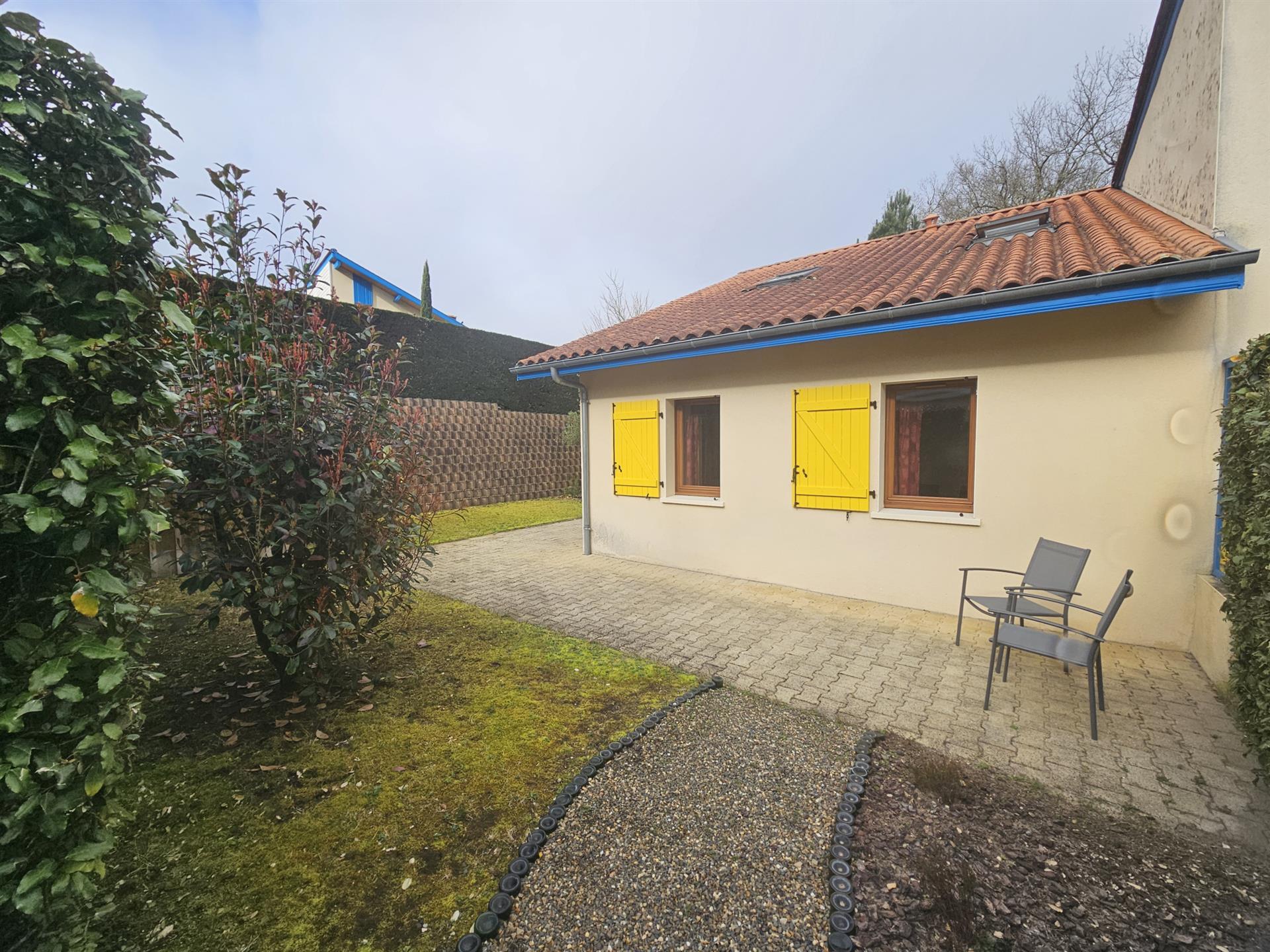 Maison à vendre, 50m², Saint-Julien-en-Born