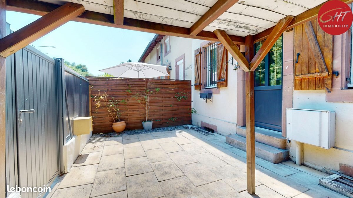 Maison à vendre, 71m², Boussières