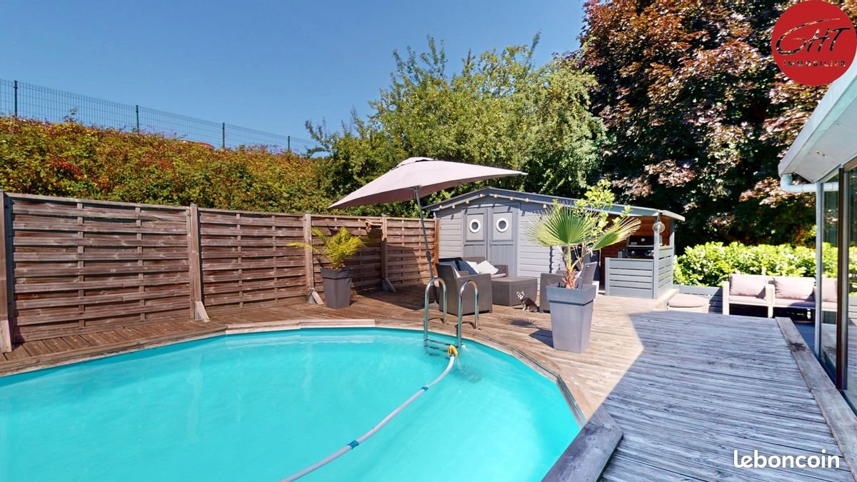 Maison à vendre, 190m², Chalezeule