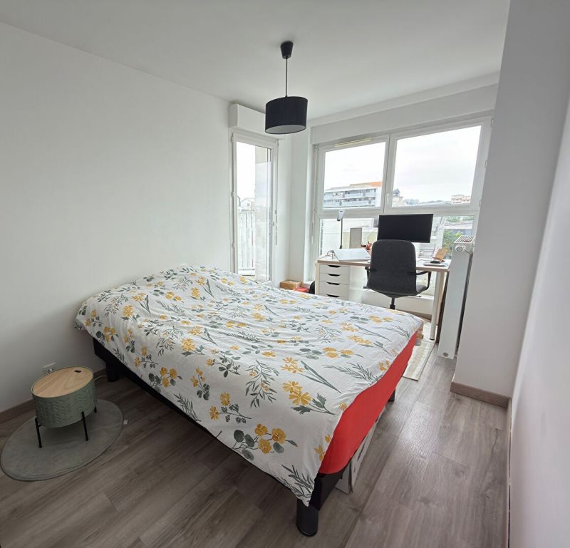 Appartement à louer, 82m², Pantin