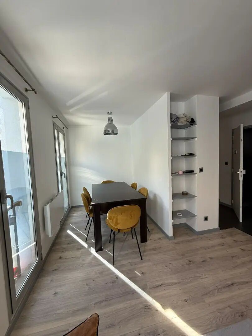 Appartement à louer, 71m², Les Lilas