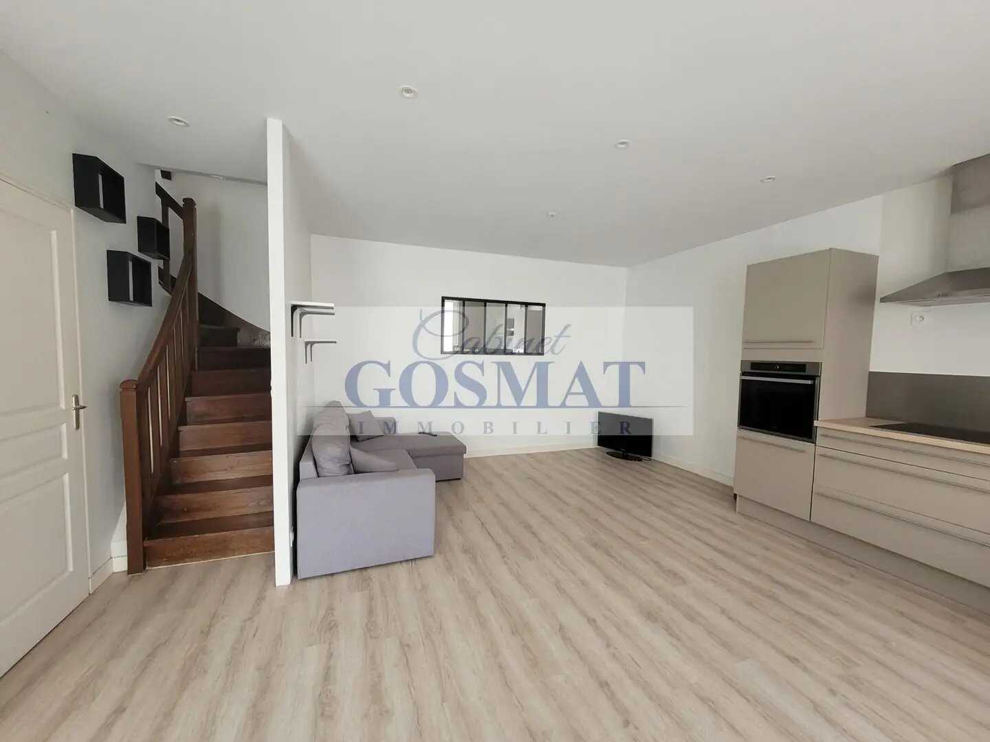 Maison à vendre, 58m², Ambon