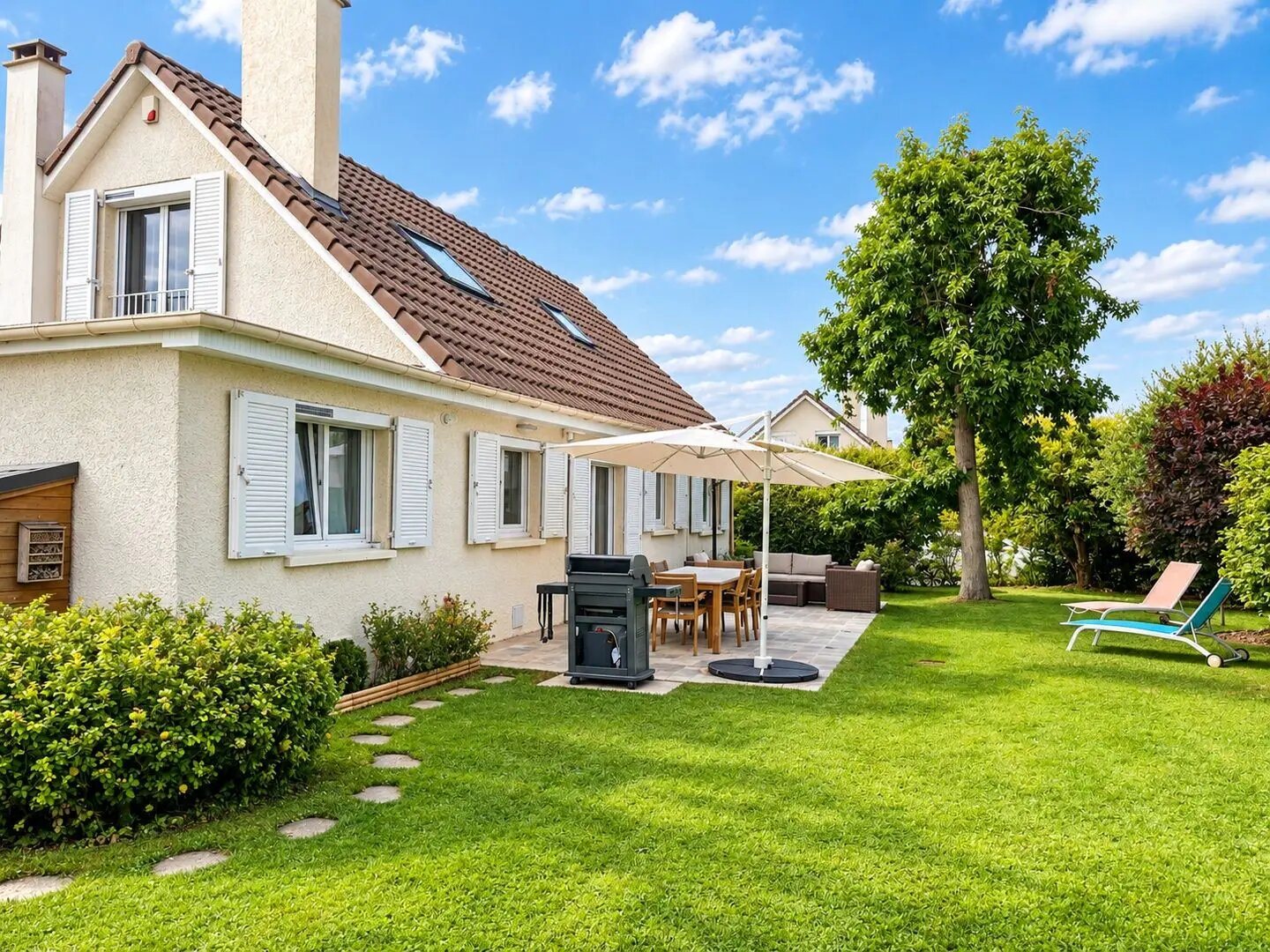 Maison à vendre, 132m², Le Mesnil-Saint-Denis