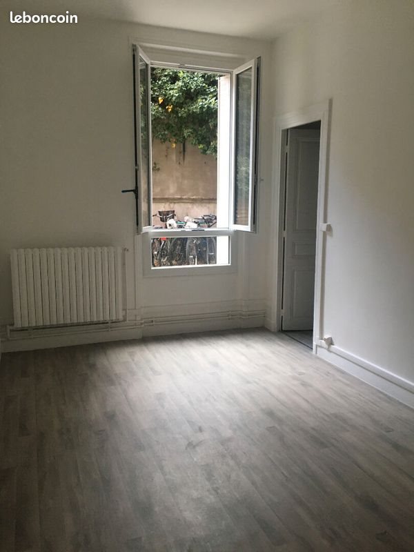 Appartement à louer, 35m², Pantin